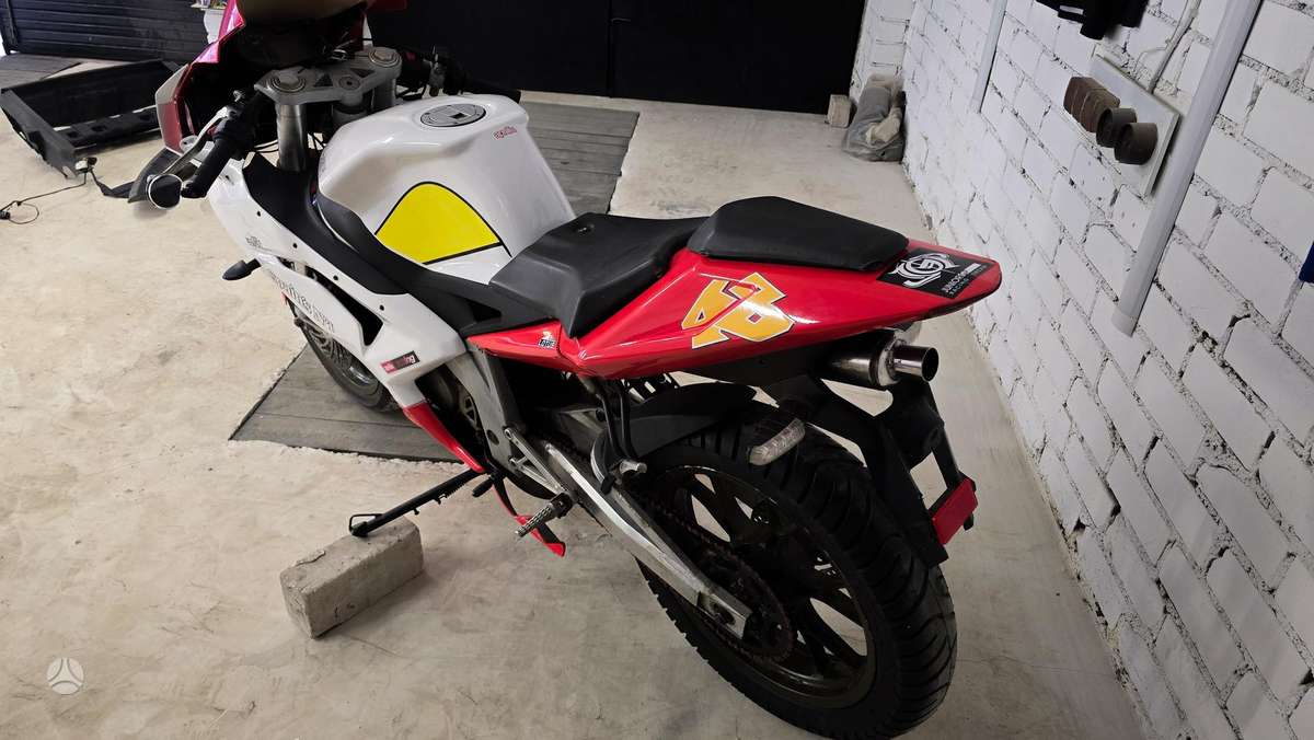 Aprilia RS 50cc, scooters / mopeds