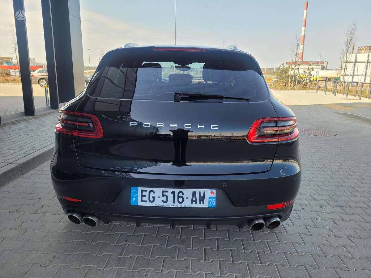 Porsche Macan - 6