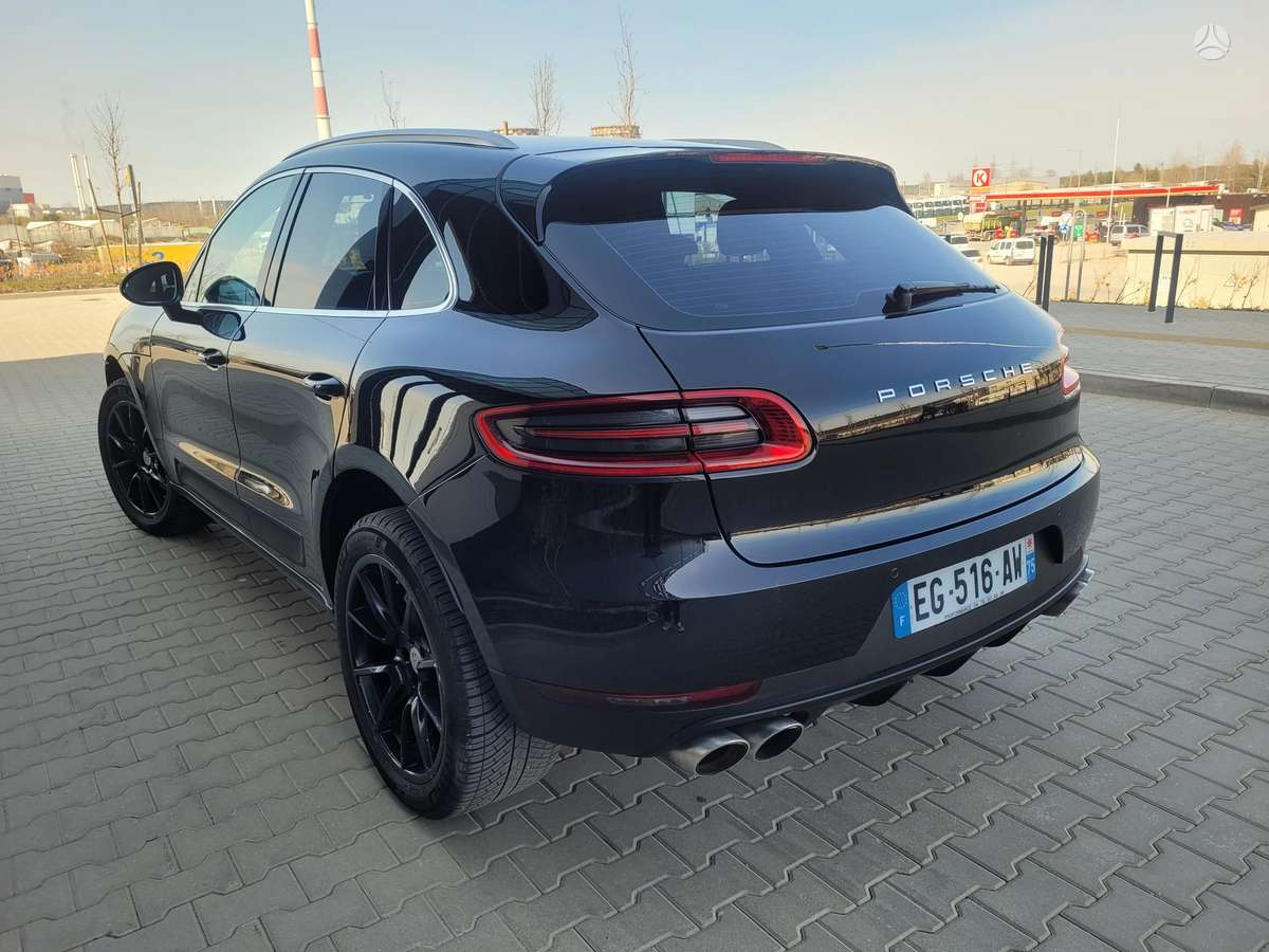 Porsche Macan - 7
