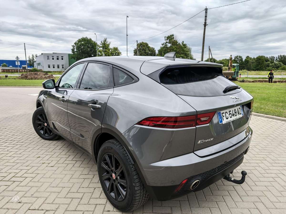 Jaguar E-Pace, 2.0 l., off-road / crossover