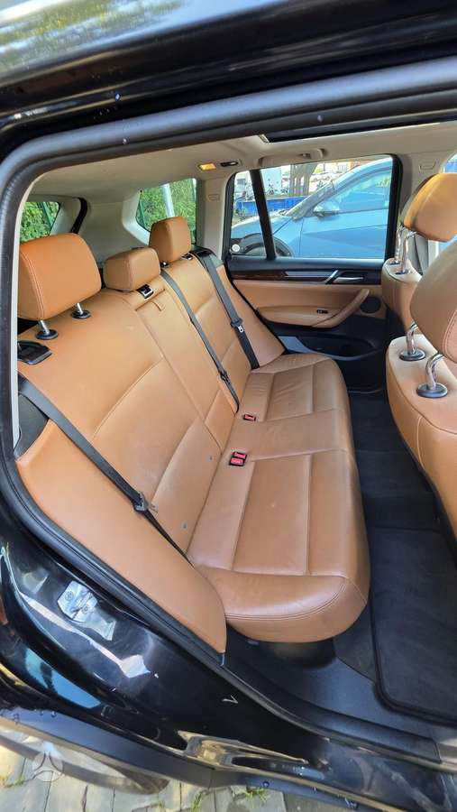 BMW X3, 2.0 l., off-road / crossover