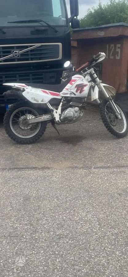 Yamaha TT 600E, motocross