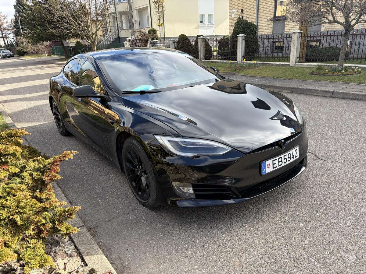Tesla Model S, 75 кВт·ч, Седан