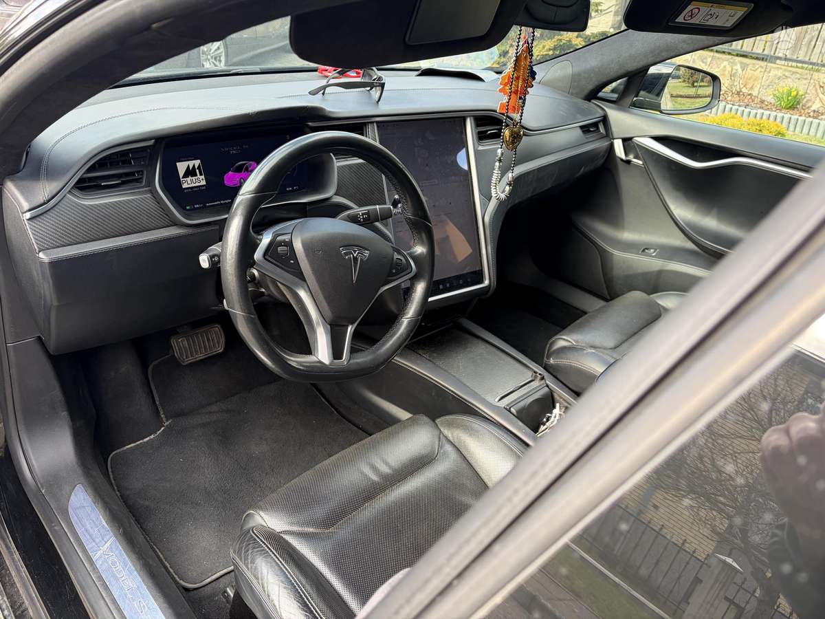 Tesla Model S, 75 kWh, sedanas