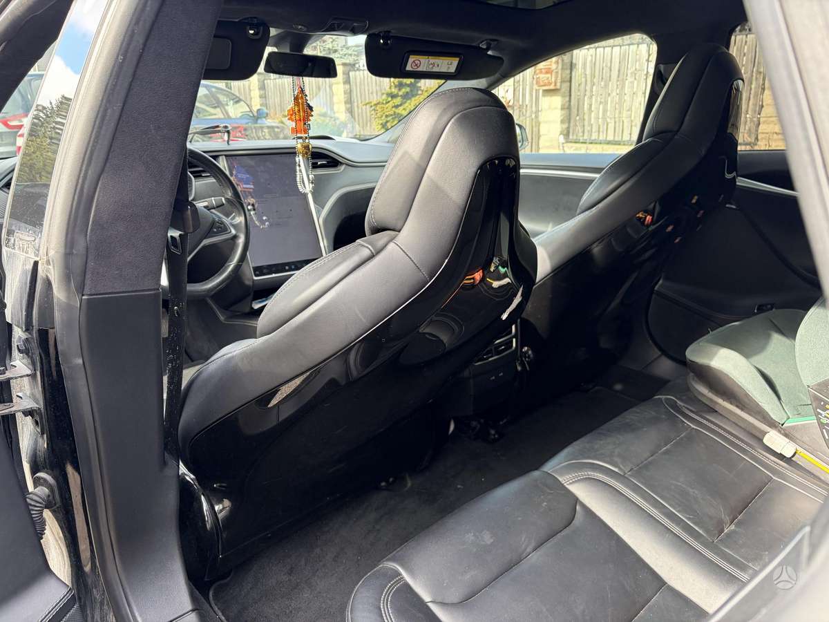 Tesla Model S, 75 kWh, saloon / sedan
