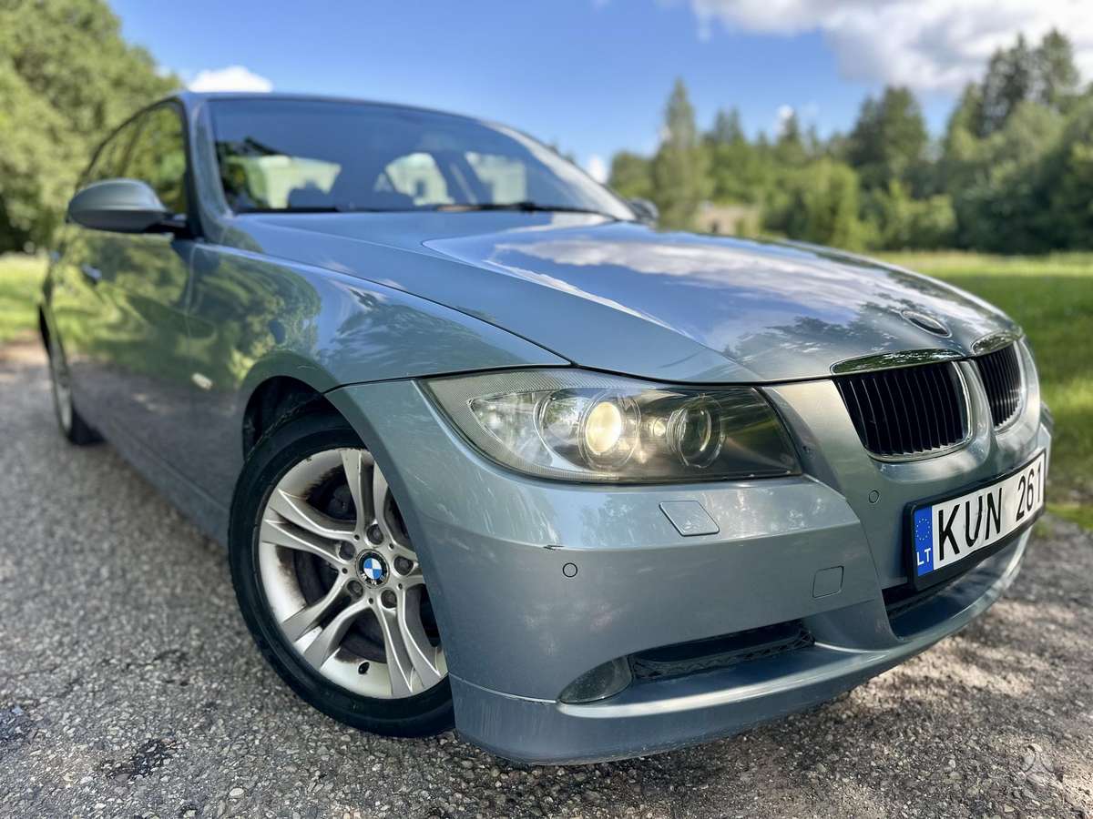 BMW 320, 2.0 l., Седан