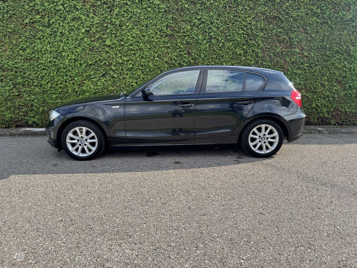 BMW 116, 1.6 l., Хэтчбек