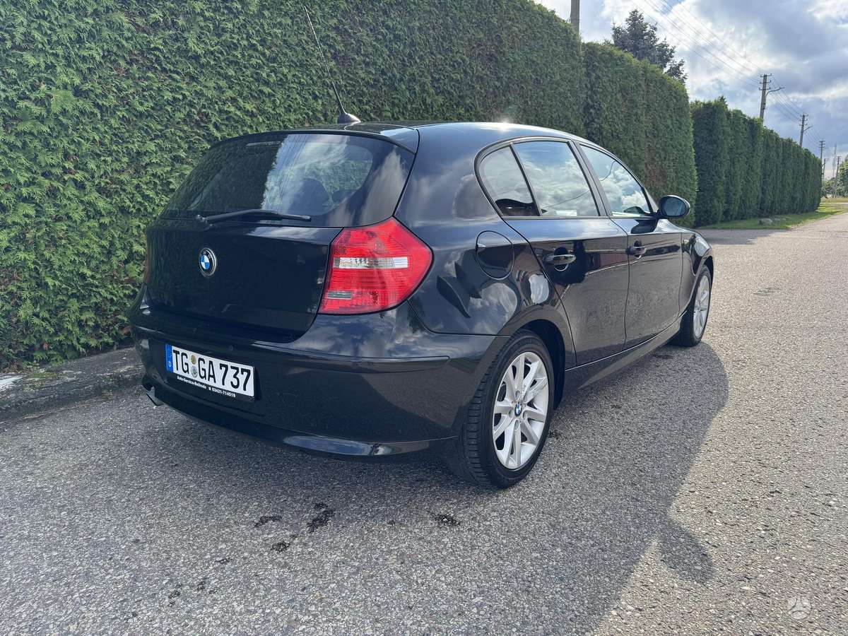 BMW 116, 1.6 l., hatchback