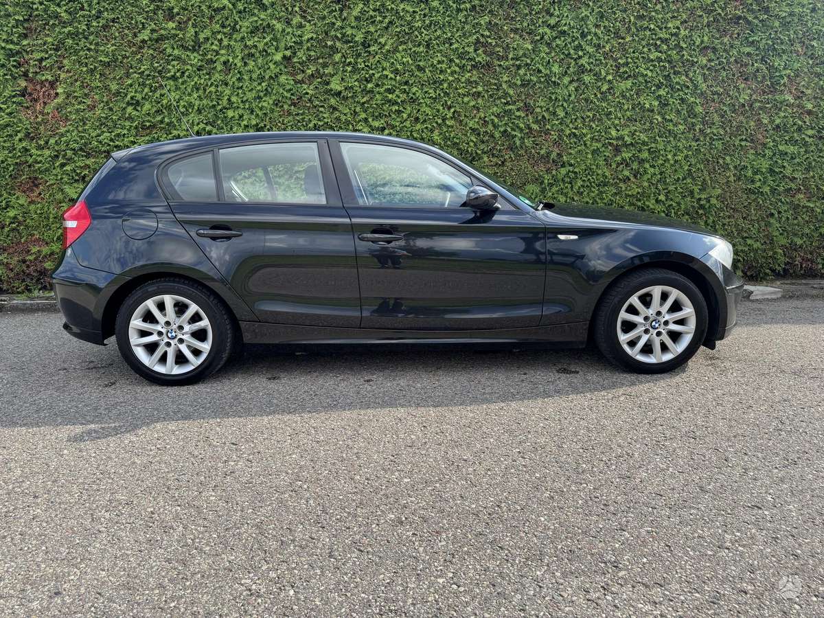 BMW 116, 1.6 l., hatchback