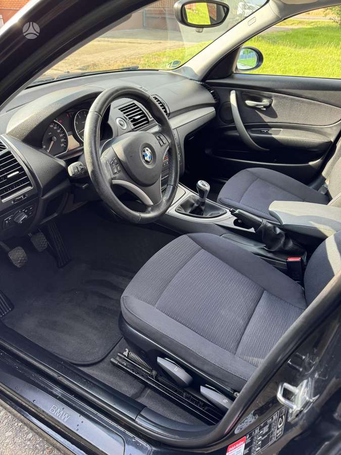 BMW 116, 1.6 l., hatchback
