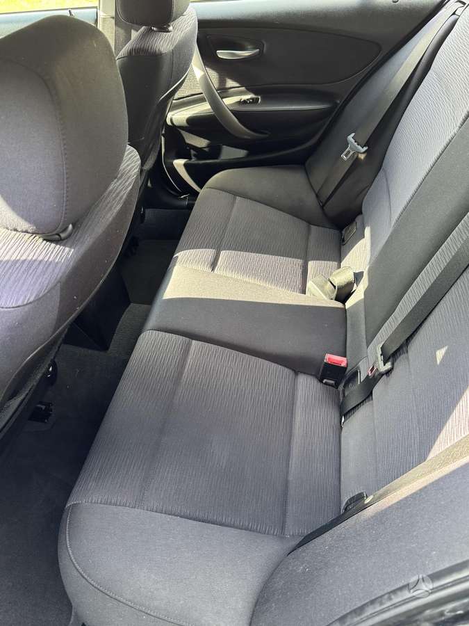 BMW 116, 1.6 l., Хэтчбек