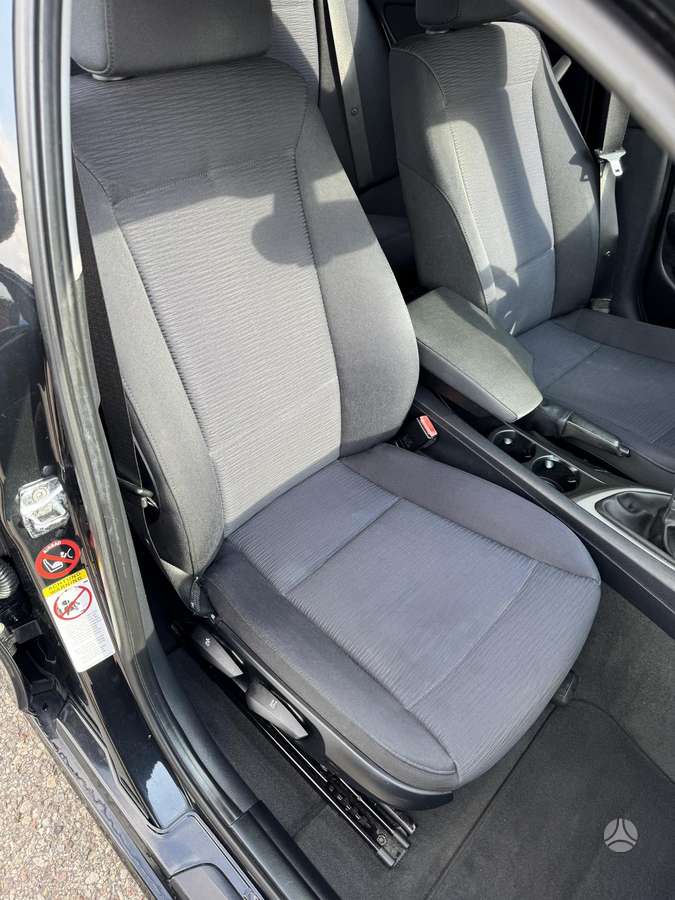 BMW 116, 1.6 l., Хэтчбек