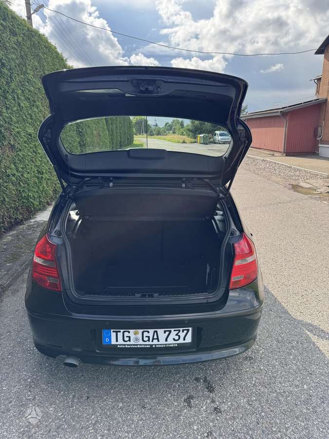 BMW 116, 1.6 l., Хэтчбек