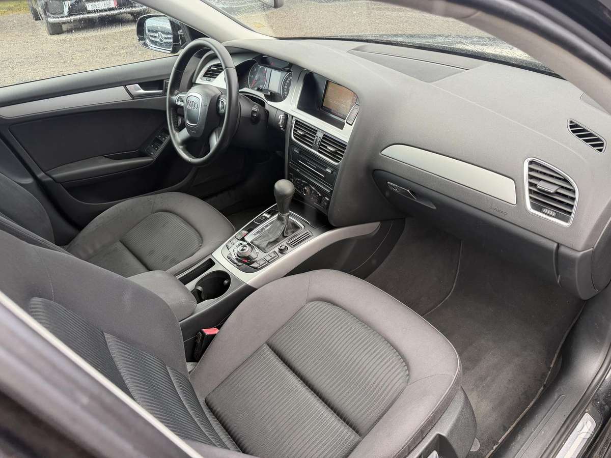 Audi A4, 2.0 l., Универсал