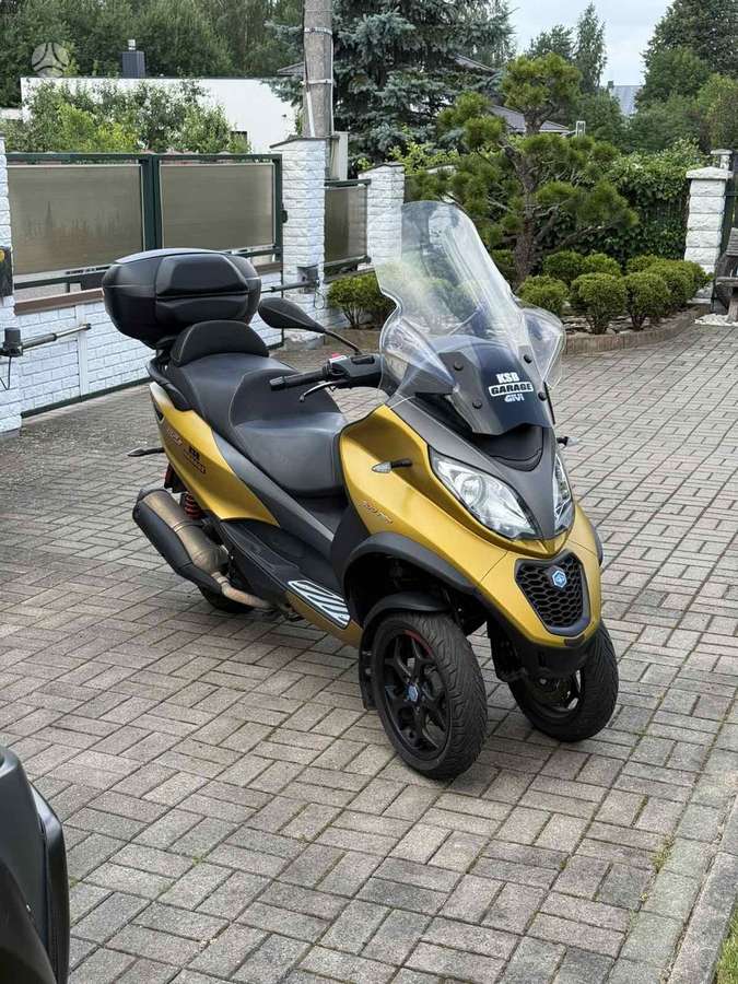 Piaggio MP3 493cc, triračiai