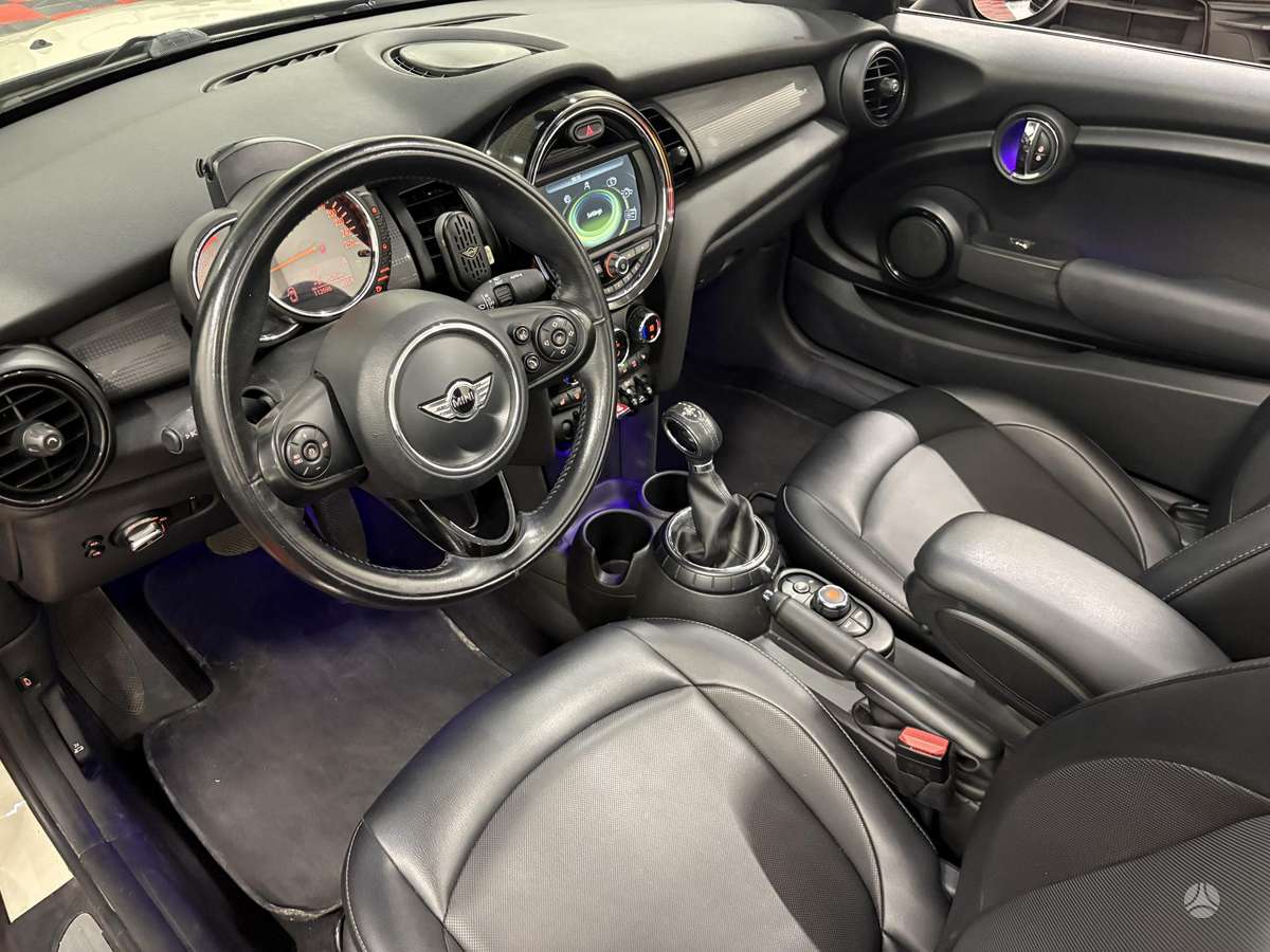 Mini Cooper, 1.5 l., kabrioletas