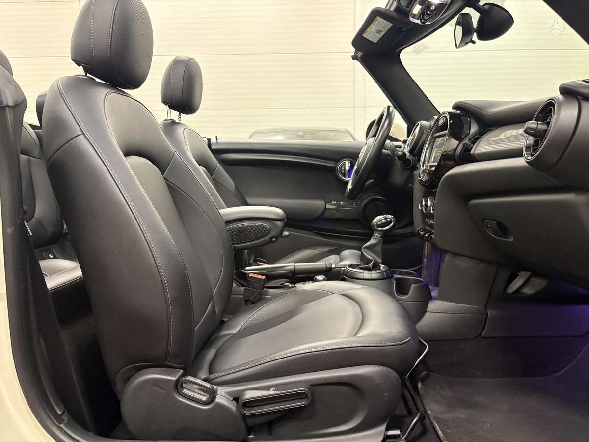 Mini Cooper, 1.5 l., kabrioletas