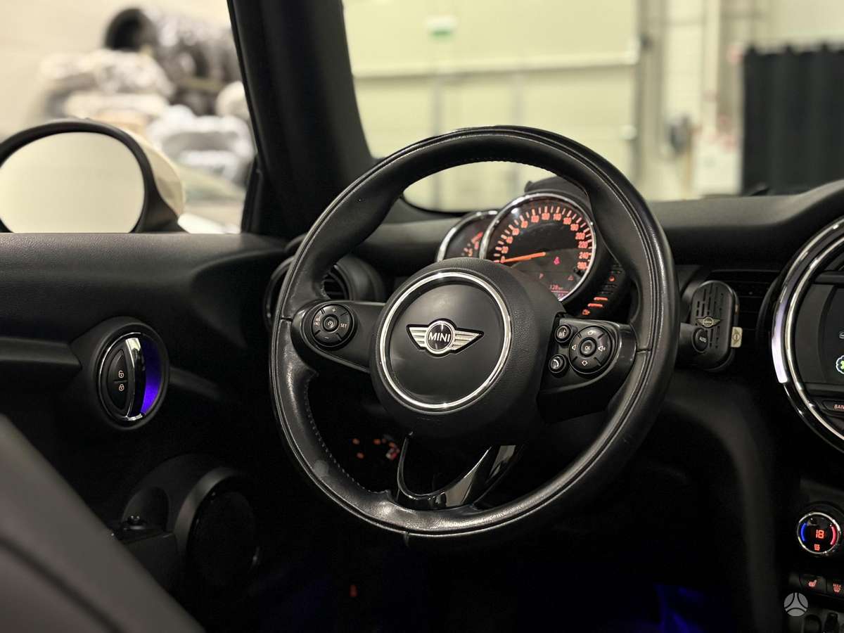 Mini Cooper, 1.5 l., kabrioletas