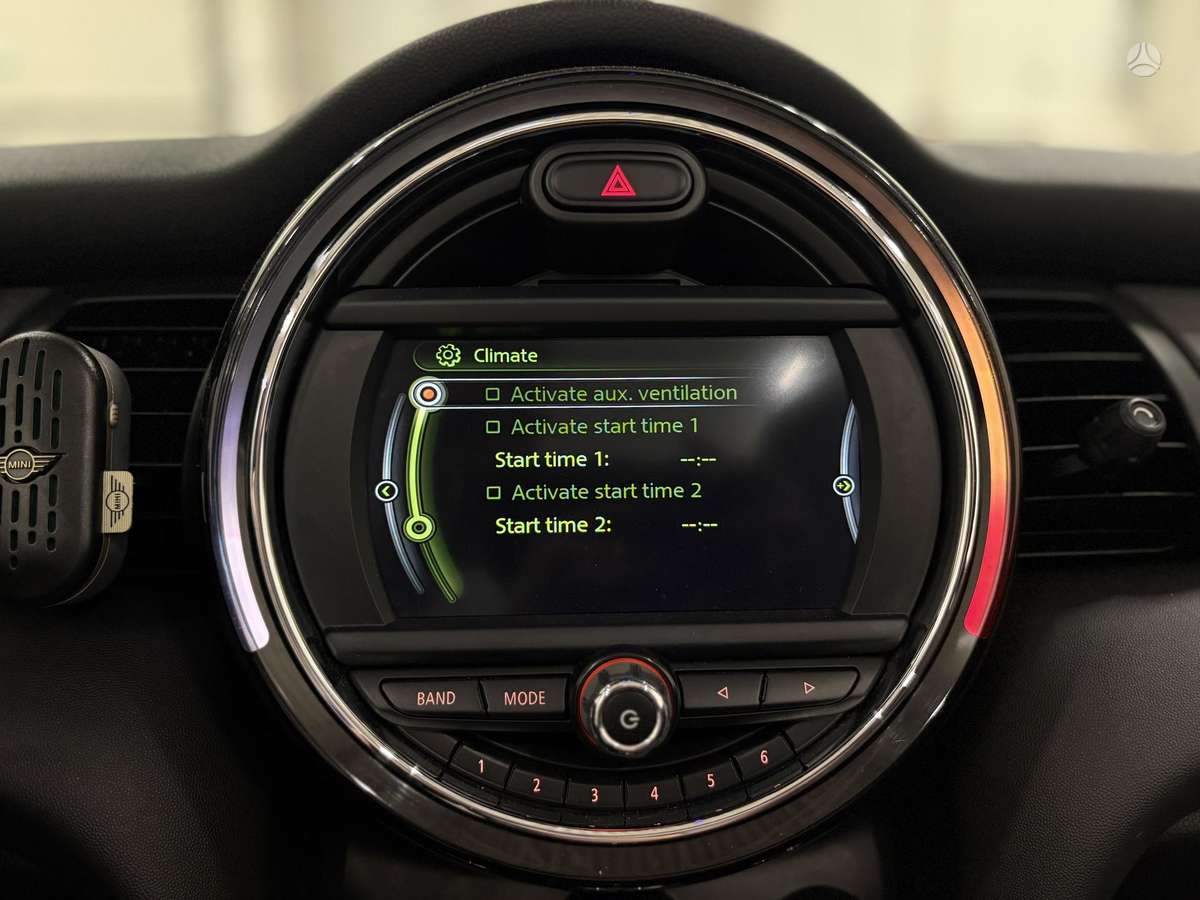 Mini Cooper, 1.5 l., kabrioletas
