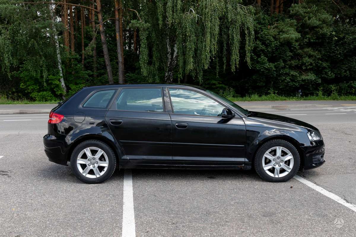 Audi A3, 1.8 l., Хэтчбек