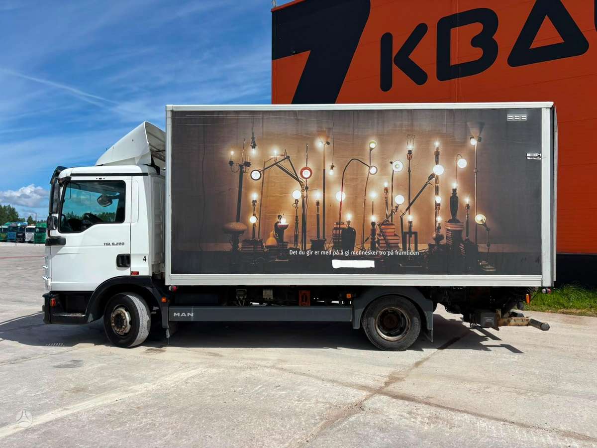 MAN TGL 8.220 4x2, box trucks / box vans