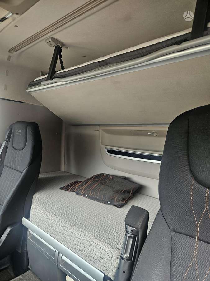 DAF XF480, 2 guļamvietas