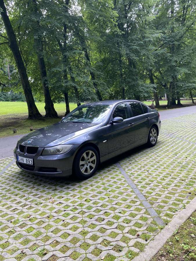 BMW 320, 2.0 l., Седан
