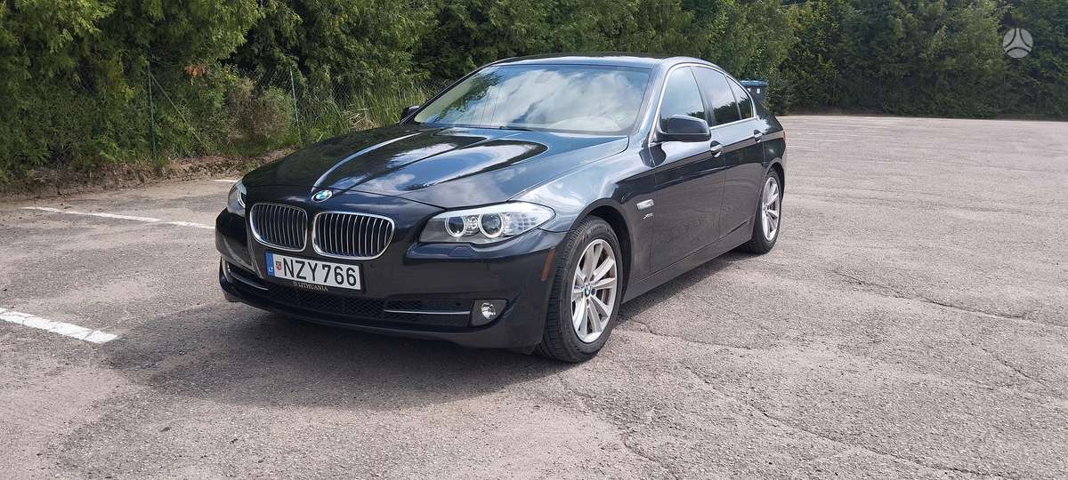 BMW 525, 2.0 l., Седан