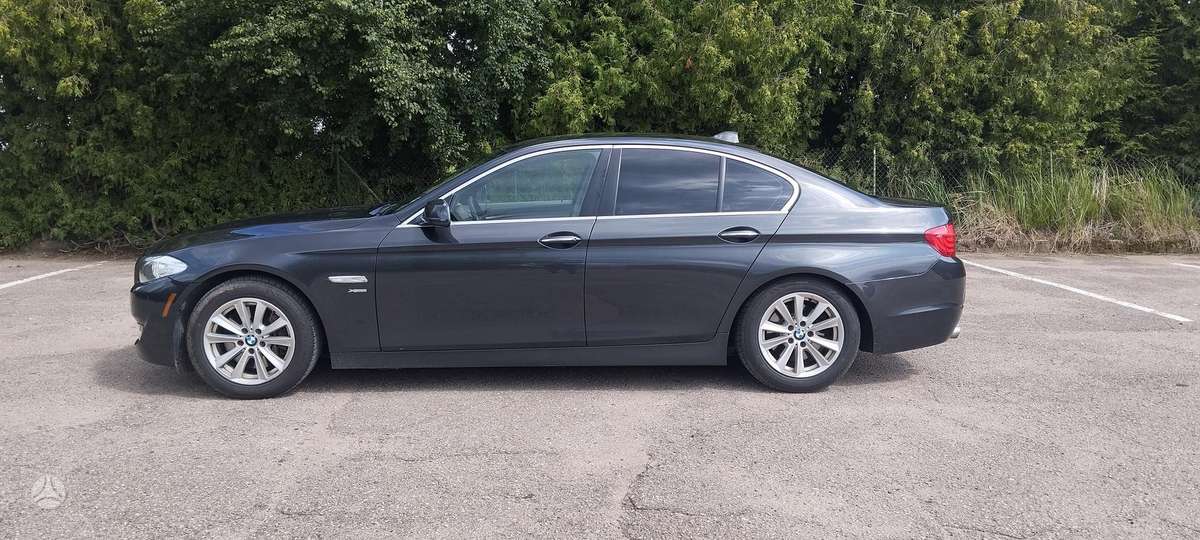 BMW 525, 2.0 l., Седан