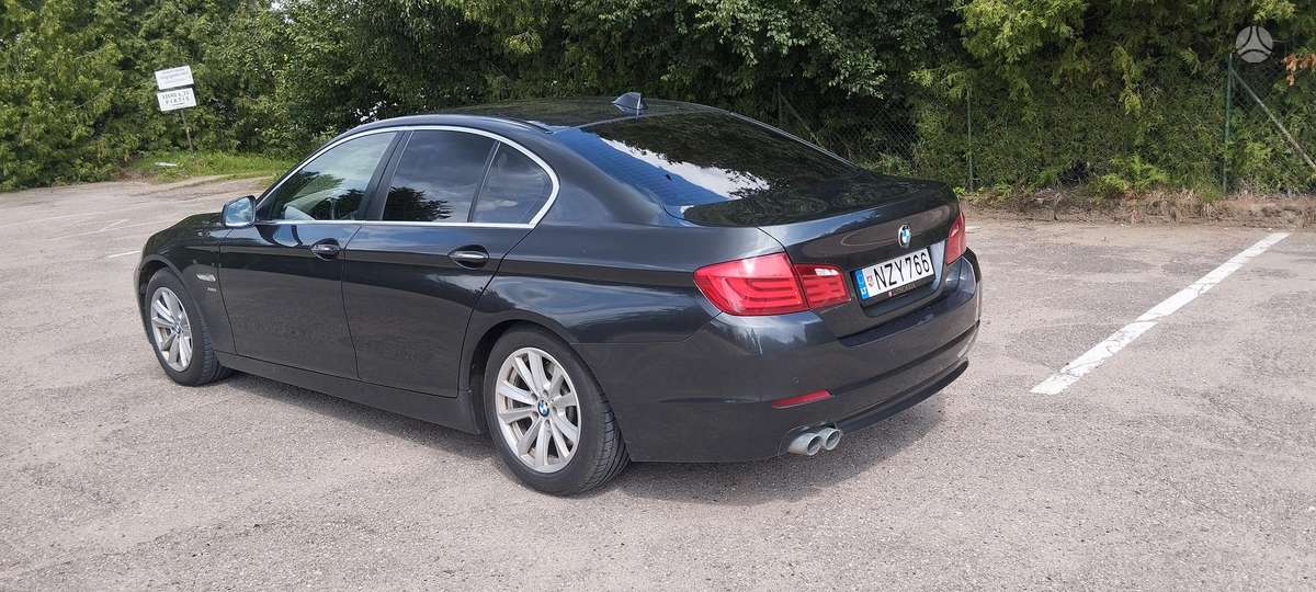 BMW 525, 2.0 l., Седан