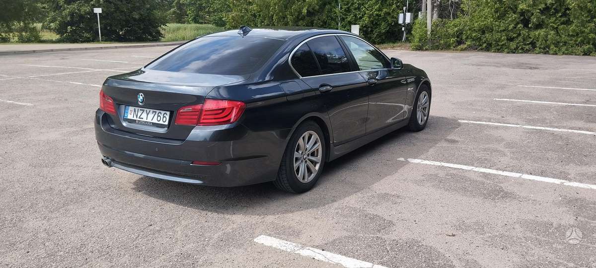 BMW 525, 2.0 l., Седан