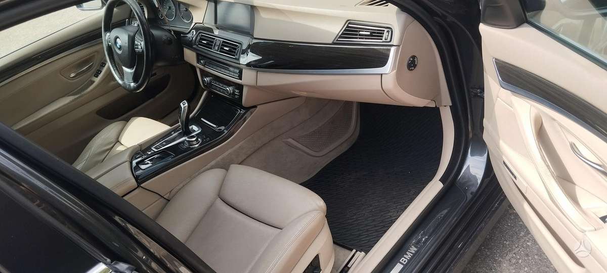 BMW 525, 2.0 l., Седан