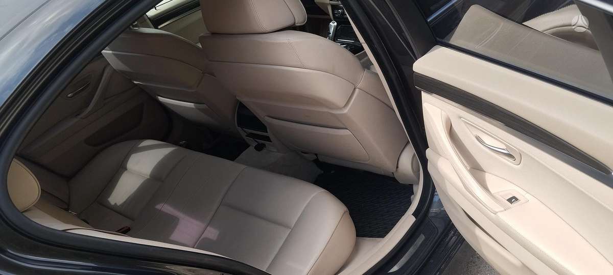 BMW 525, 2.0 l., Седан