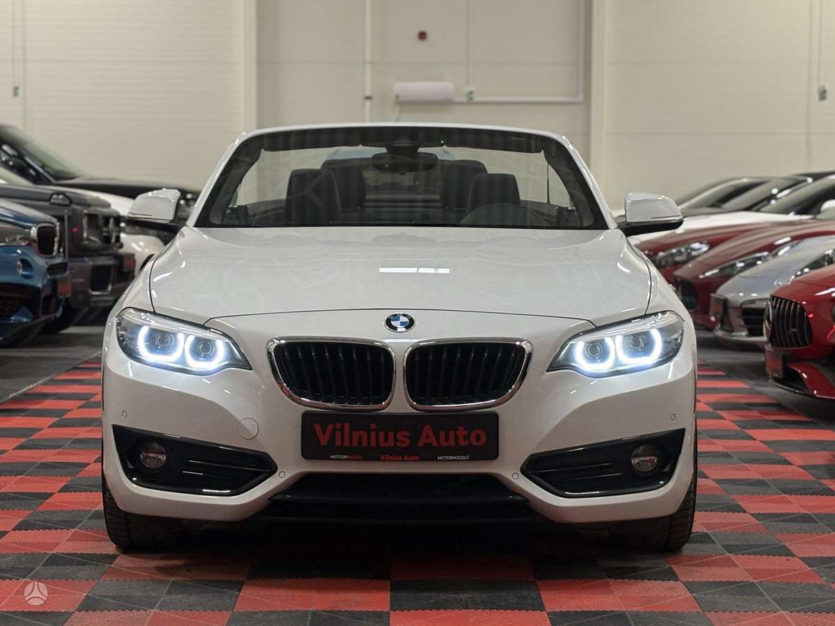 BMW 230, 2.0 l., convertible