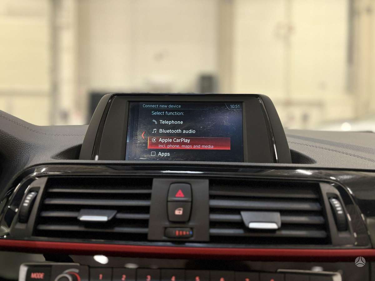 BMW 230, 2.0 l., convertible
