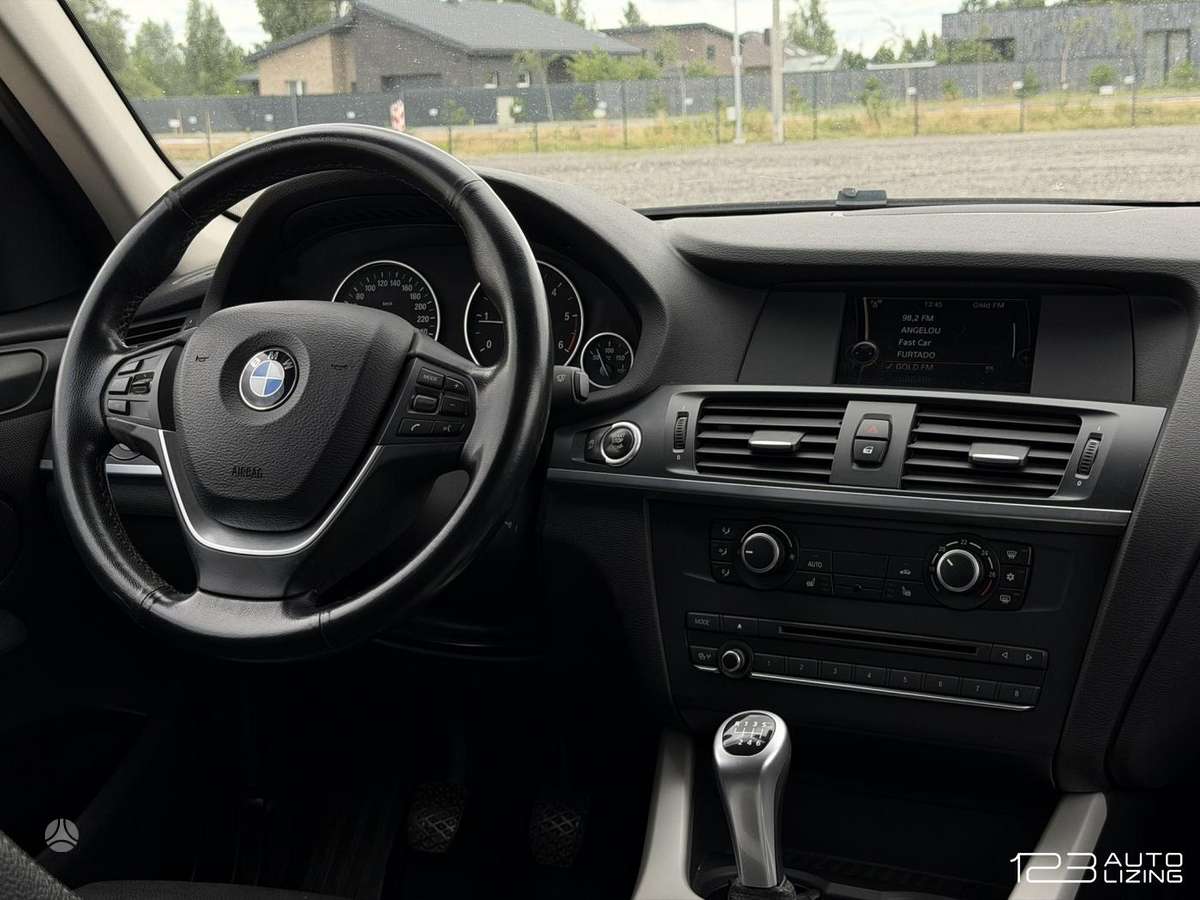 BMW X3, 2.0 l., off-road / crossover