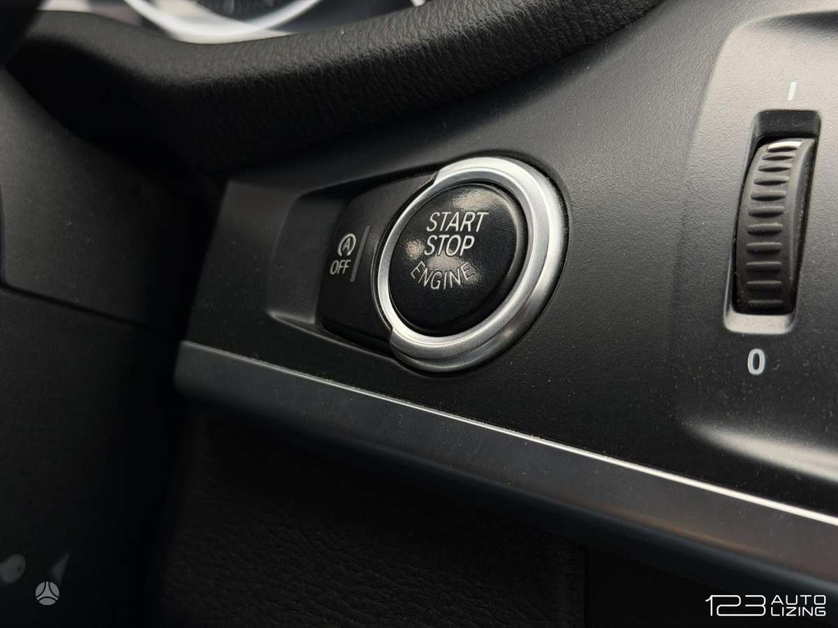 BMW X3, 2.0 l., off-road / crossover