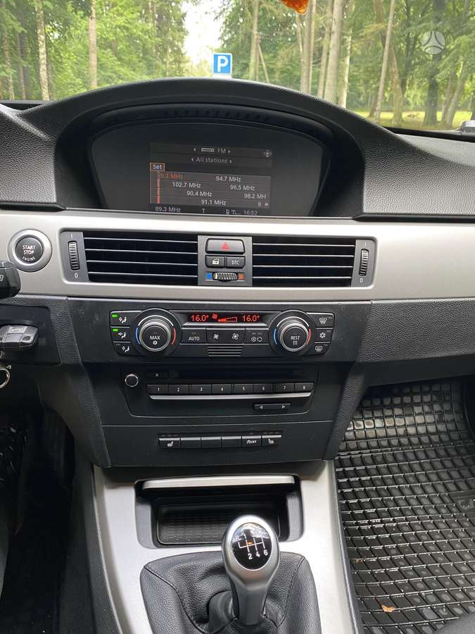 BMW 320, 2.0 l., Седан