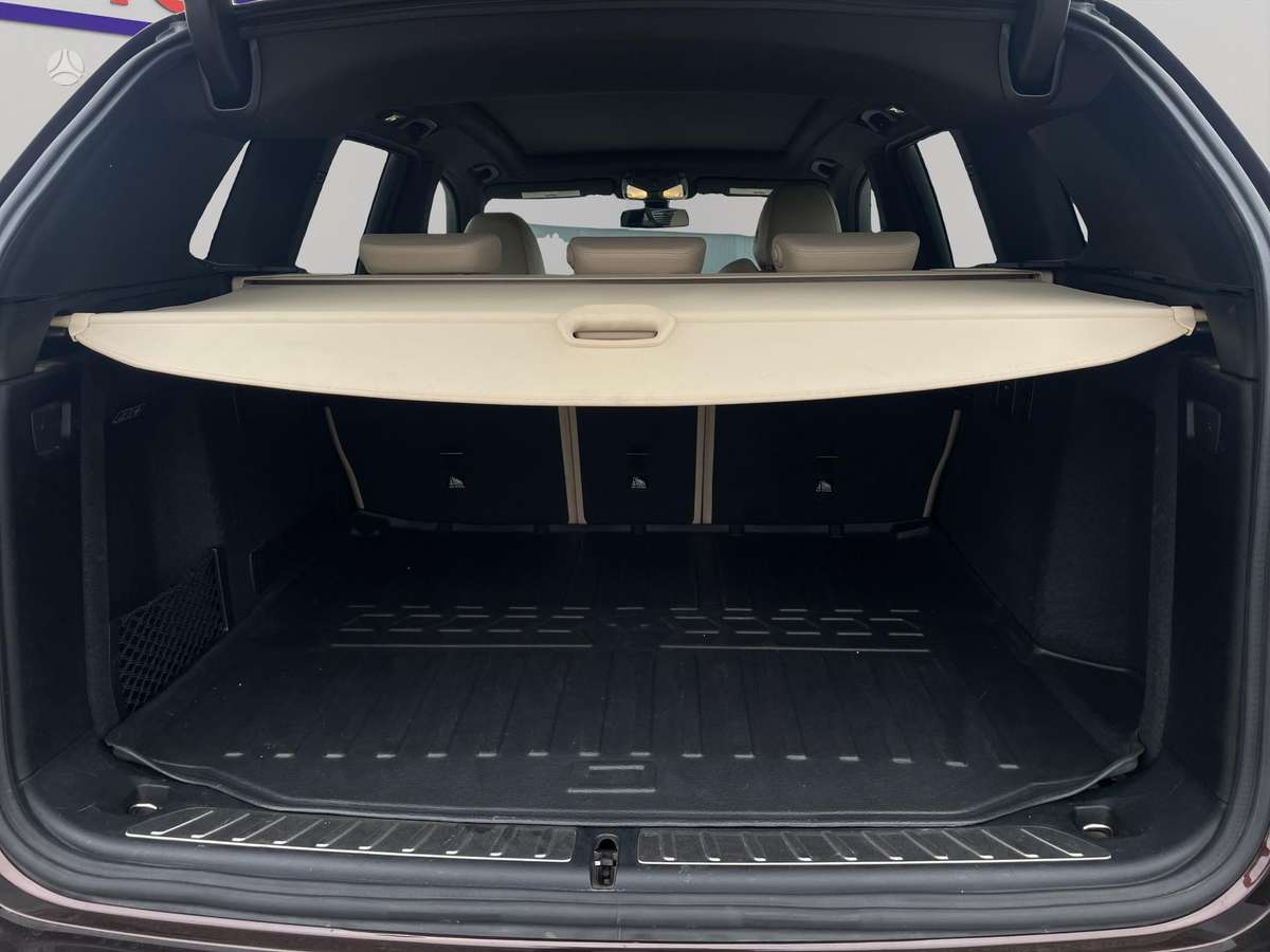 BMW X3, 2.0 l., off-road / crossover