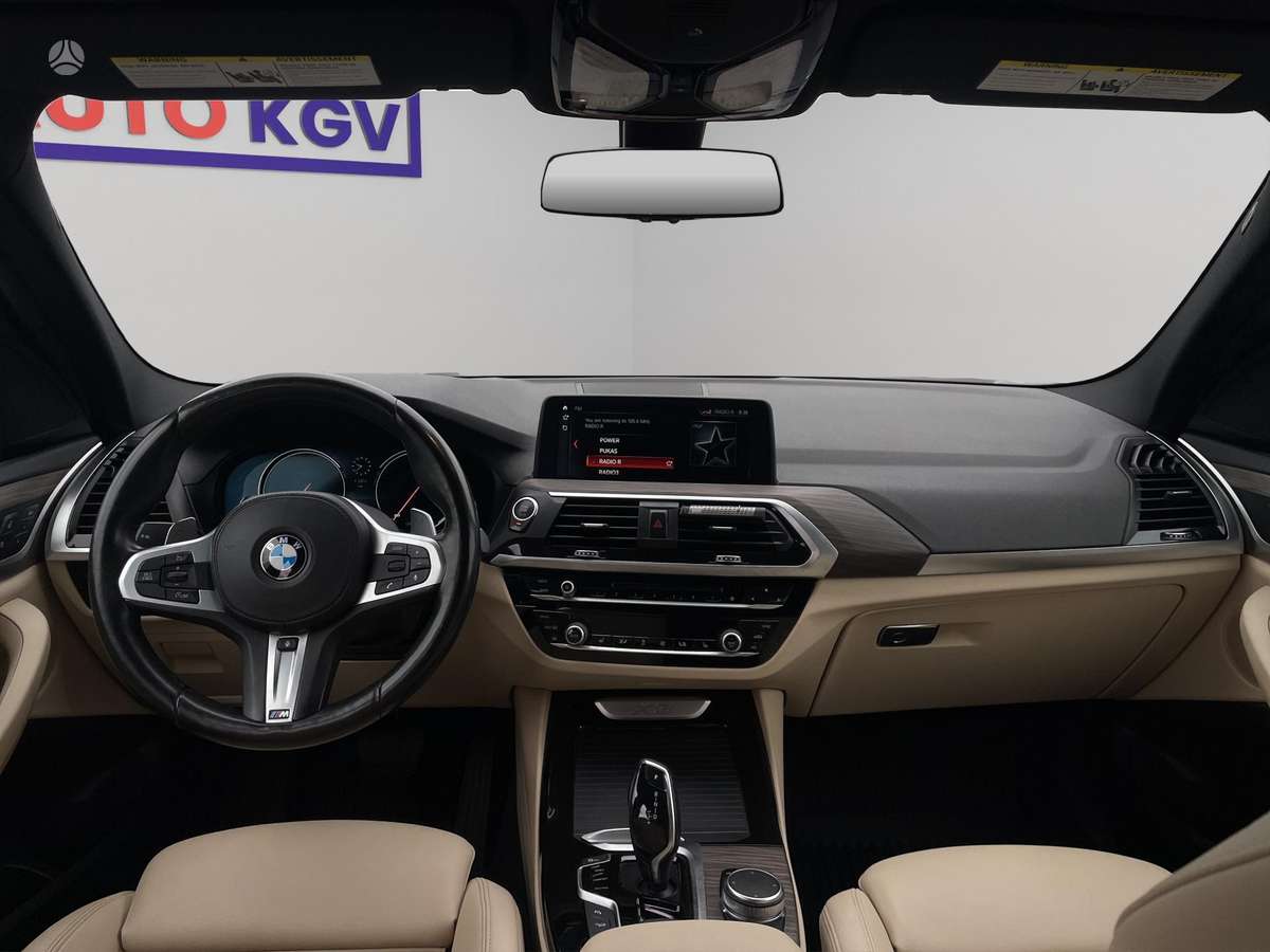 BMW X3, 2.0 l., off-road / crossover