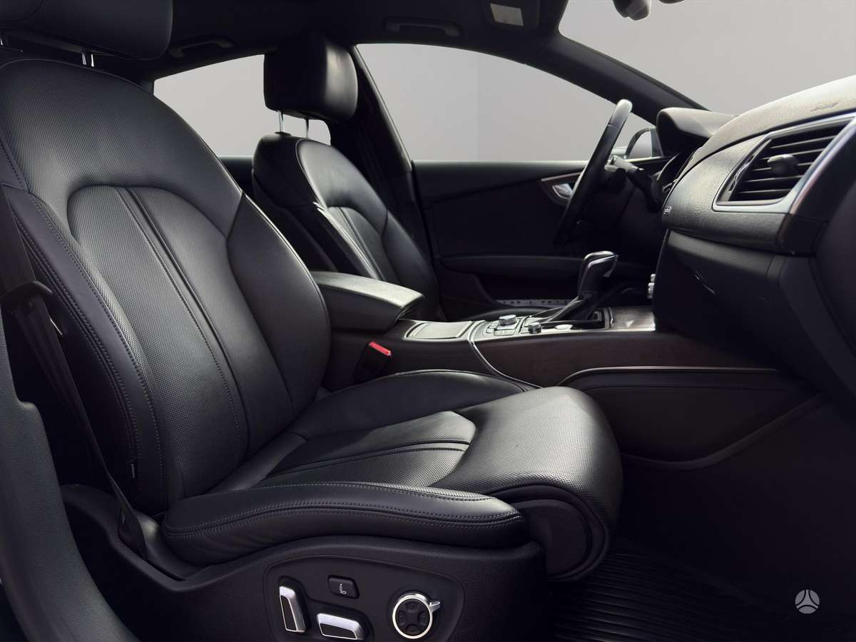 Audi A7, 3.0 l., Хэтчбек