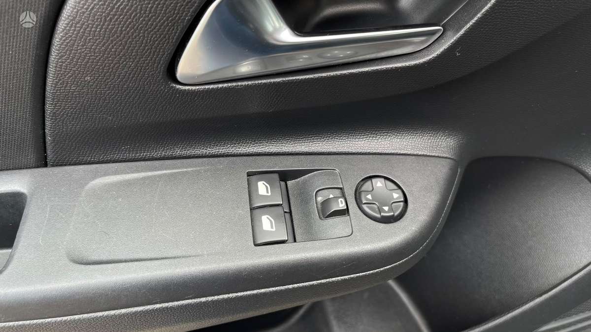 Opel Corsa, 1.2 l., Хэтчбек