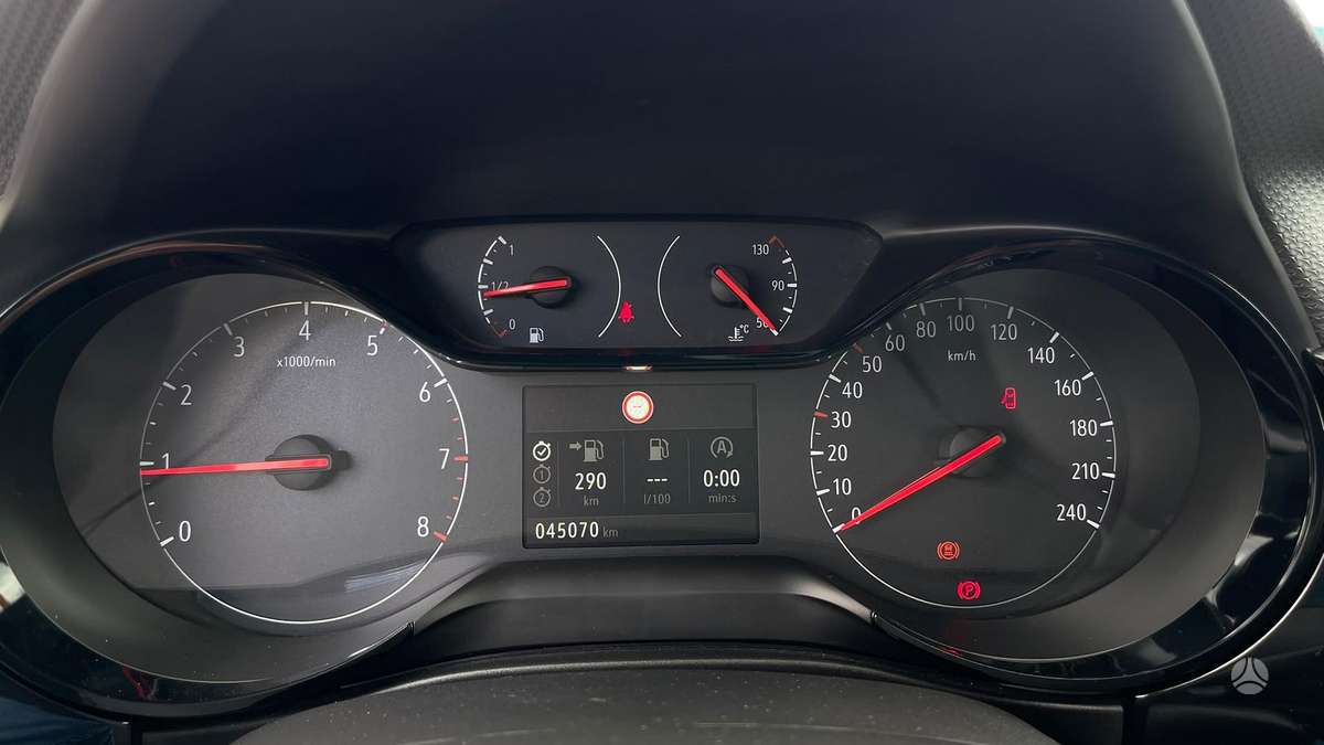 Opel Corsa, 1.2 l., Хэтчбек