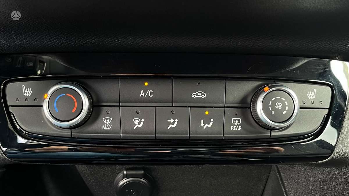 Opel Corsa, 1.2 l., Хэтчбек