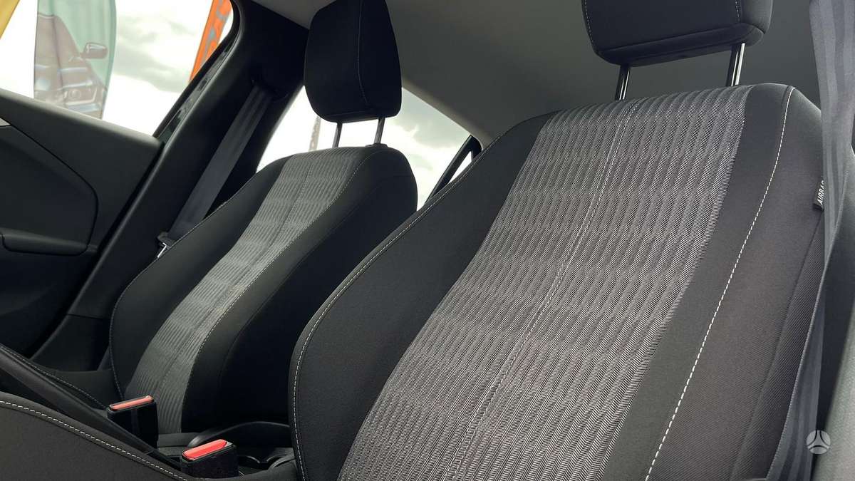 Opel Corsa, 1.2 l., Хэтчбек