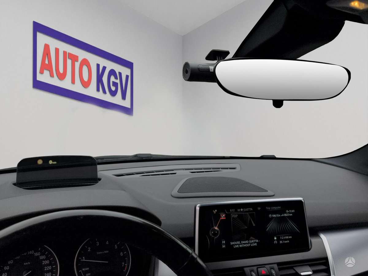 BMW 218 Active Tourer, 1.5 l., Минивэн