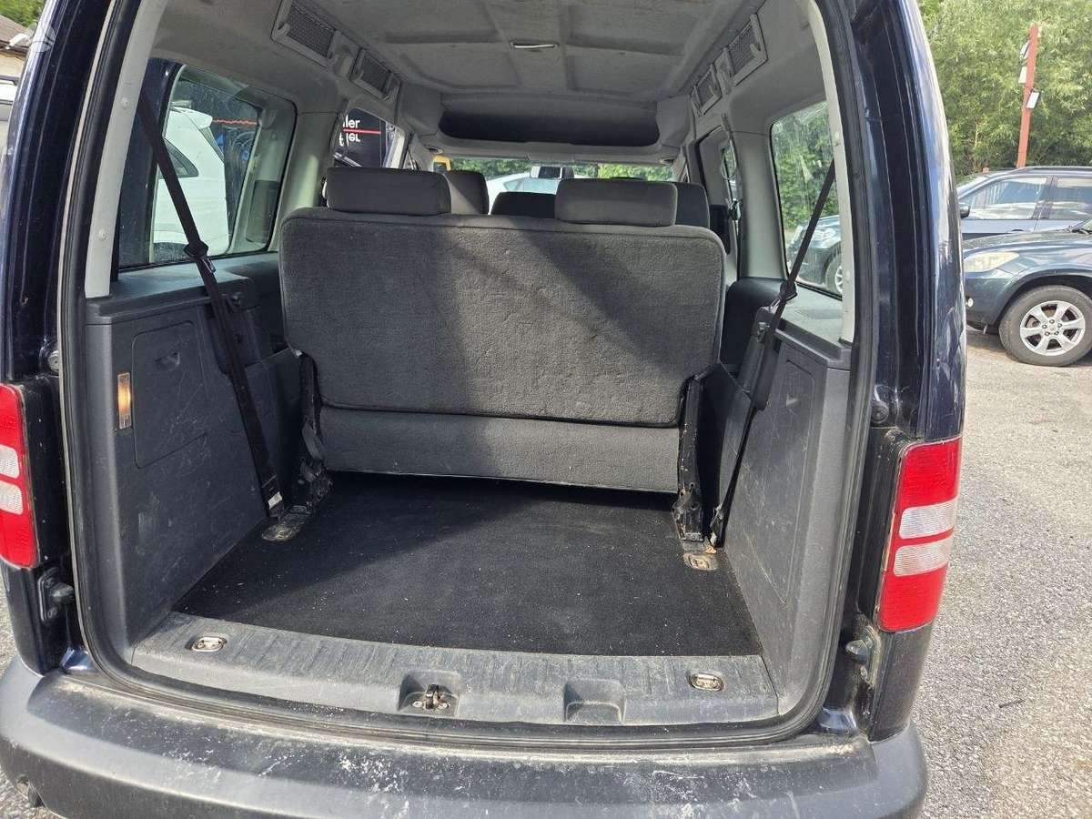 Volkswagen Caddy Maxi - 8