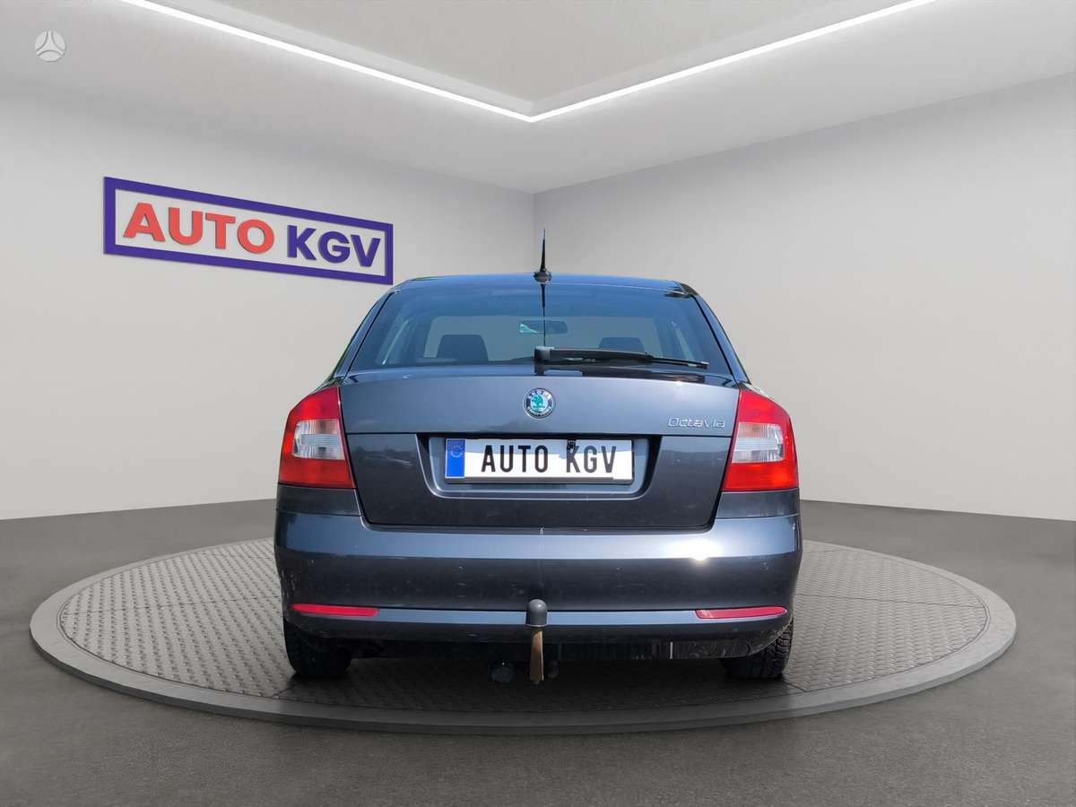 Skoda Octavia, 1.8 l., Седан