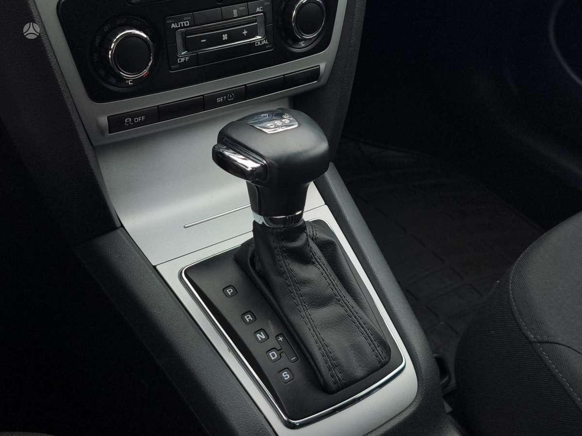 Skoda Octavia, 1.8 l., Седан