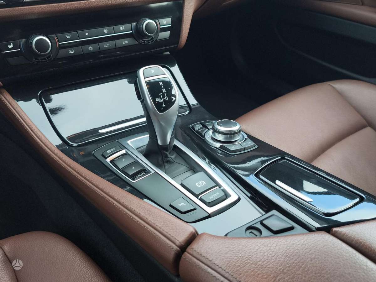 BMW 520, 2.0 l., universalas